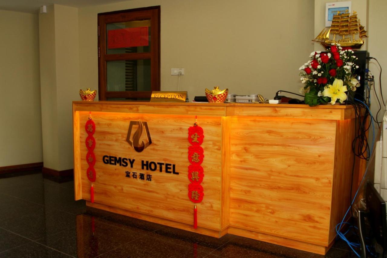 Gemsy Hotel Yangon Ngoại thất bức ảnh